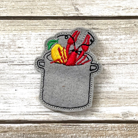 Crawfish Boil Feltie Clip