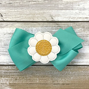 Retro Flower Feltie Clip