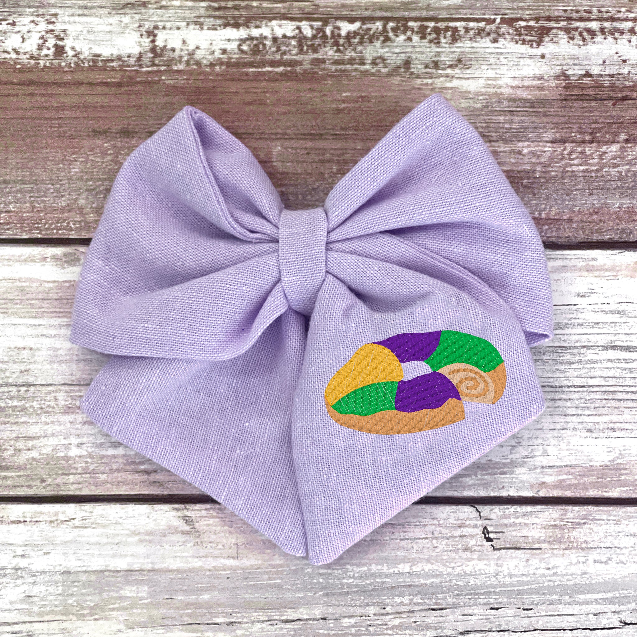 King Cake Large Sailor Bow