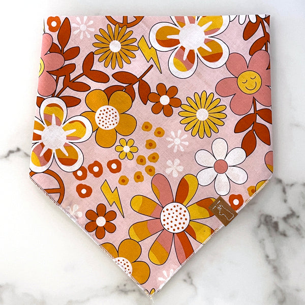 Market Bandanas | Retro Daisies