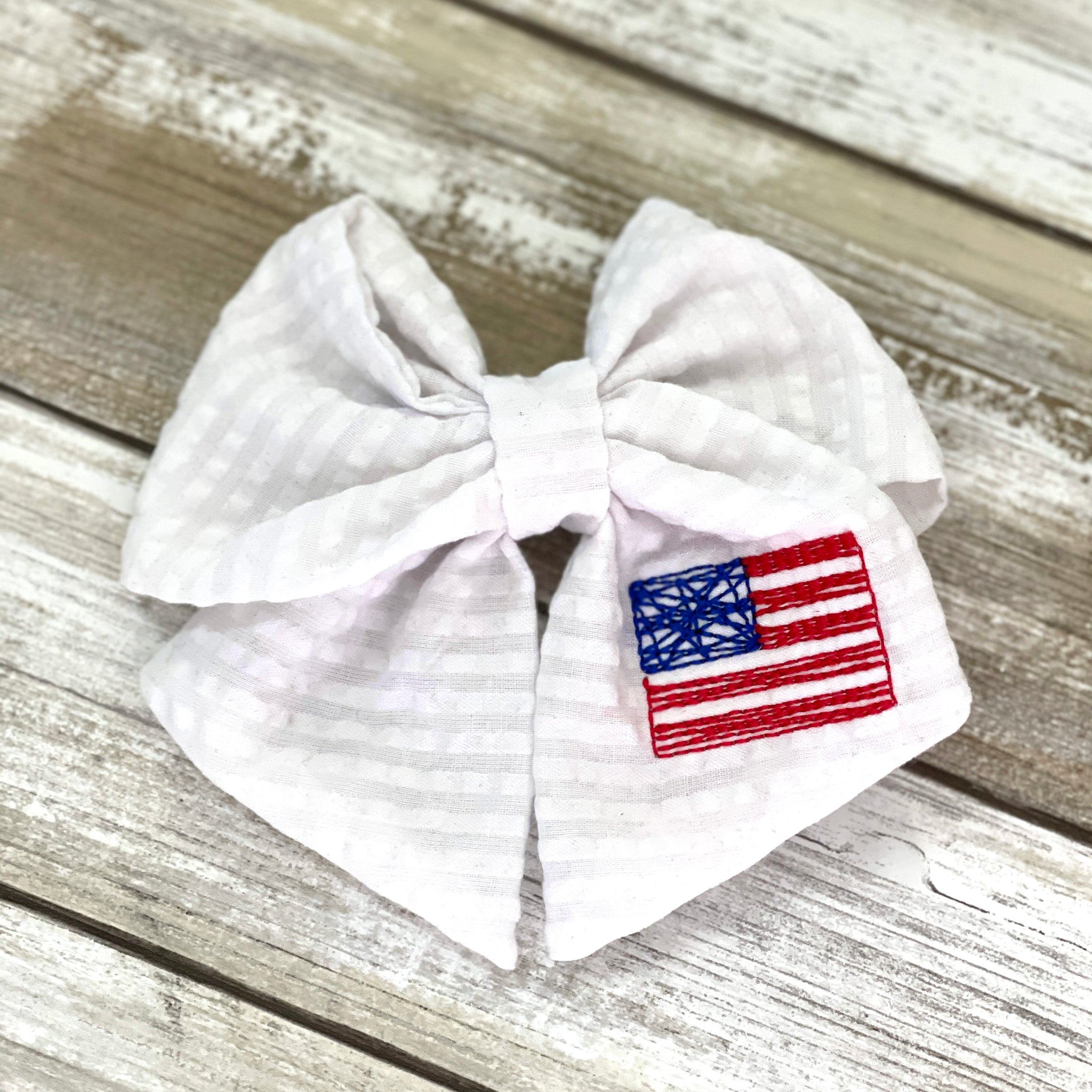 Scribble USA Flag Bow