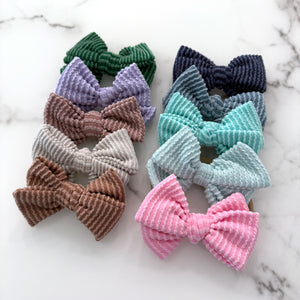 Wavy Ribbed School Girl Bows