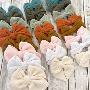 Muslin Bows